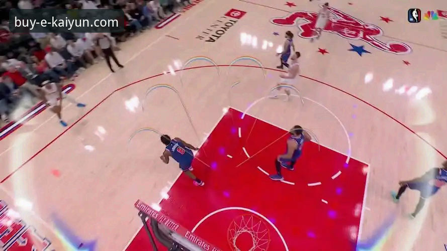 NBA常规赛最新动态：火箭主场大胜尼克斯，创新战术引领三连胜新突破